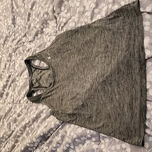 Women's under armour tank top